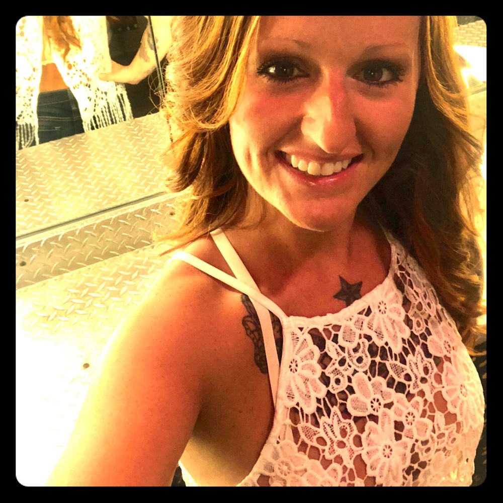 Meet your Posher, Jennifer